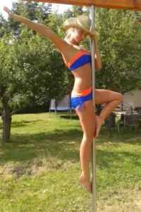 Pole dance