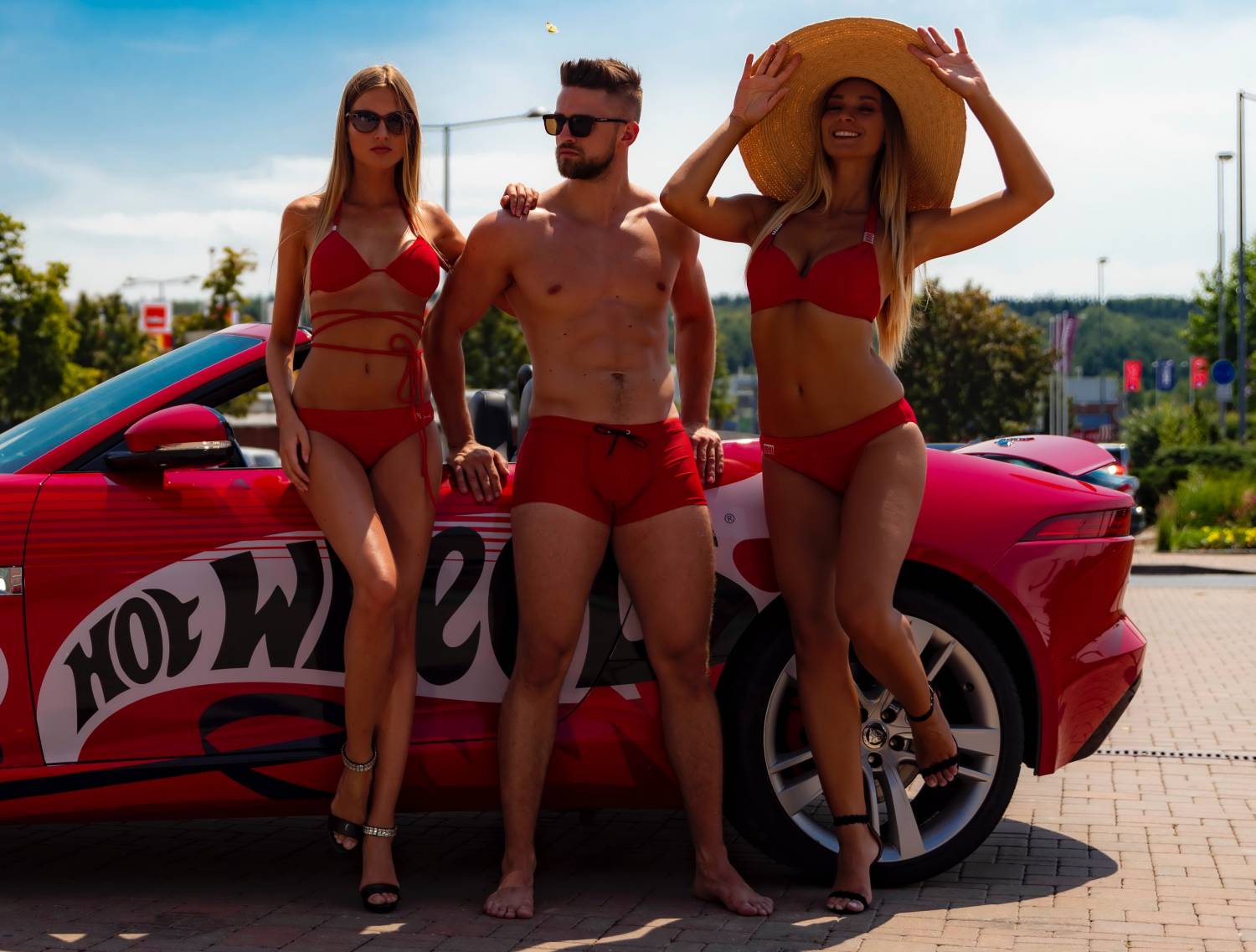 Casting na focení nové kolekce plavek a plážového oblečení TRICOLINE